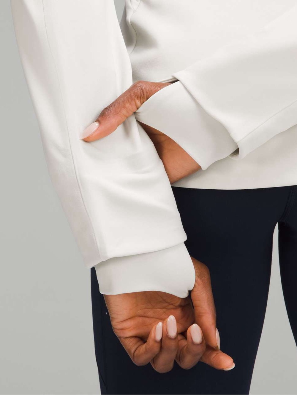 Lululemon Cross Chill RepelShell Performance Jacket - Picture 3 of 11